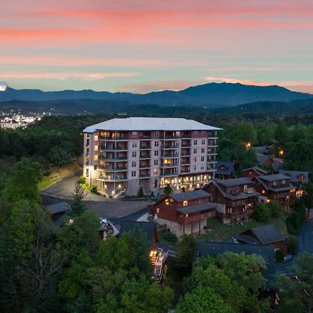 Cozy Cabin In The Smokies!!! Fully Furnished And Complete With Community Indoor And Outdoor Pools And Spas, Game And Fitness Rooms As Well As A Private Hot Tub Pigeon Forge Luaran gambar